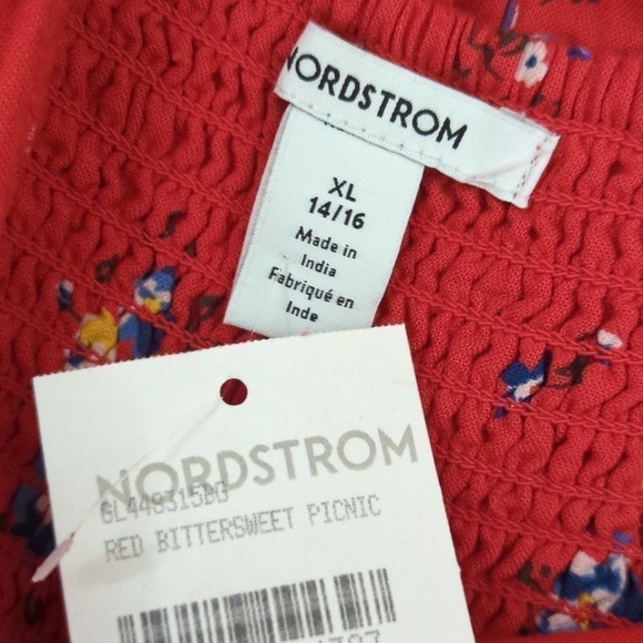 NWT | NORDSTROM Junior (XL) / Women's (SMALL) Sleeveless Red Floral Romper - Picture 8 of 9
